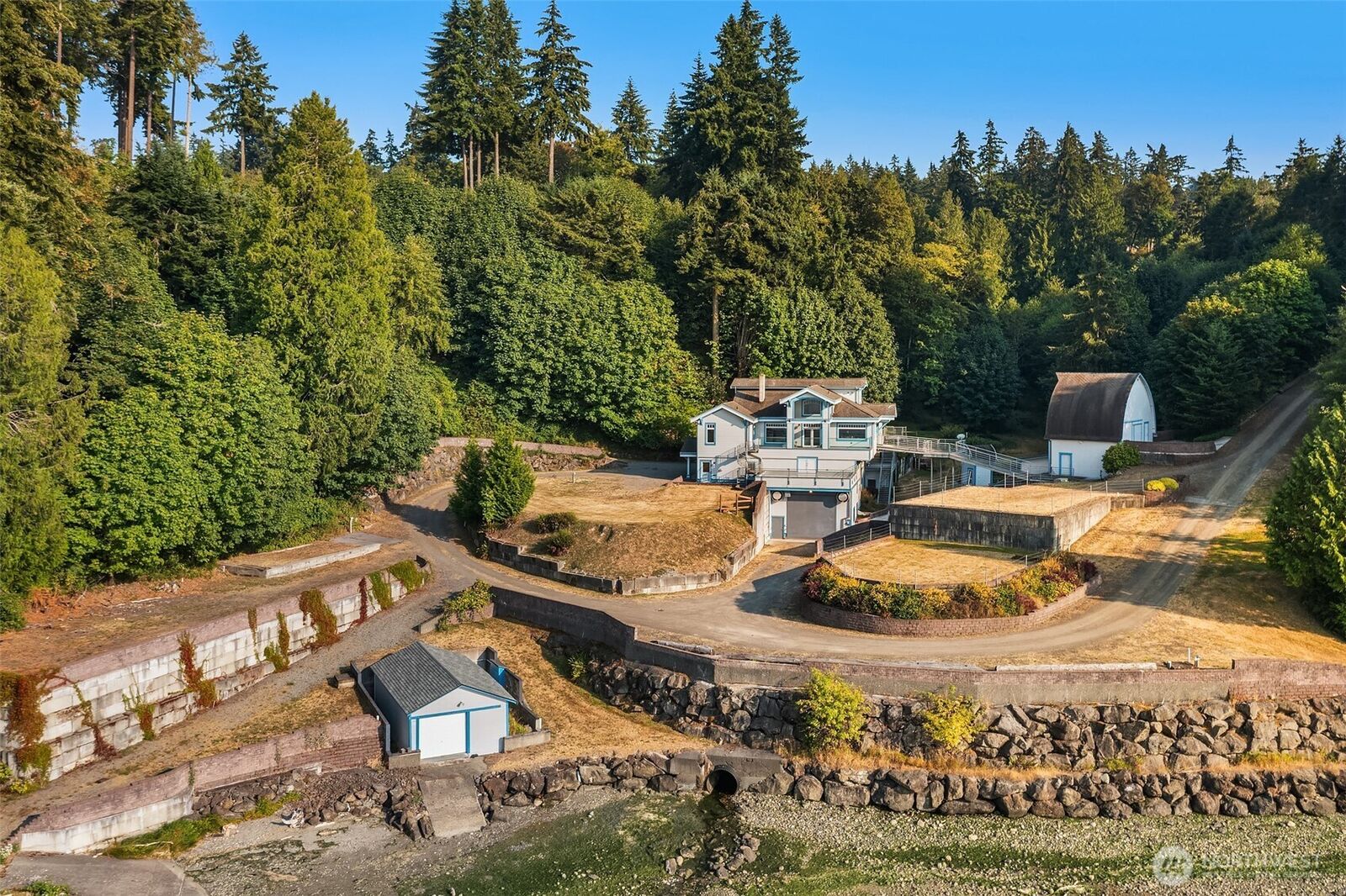 Property Photo: 16075 Crescent Drive SW WA 98070