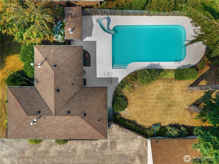 Property Photo:  2522  Buker Street SE  WA 98501 