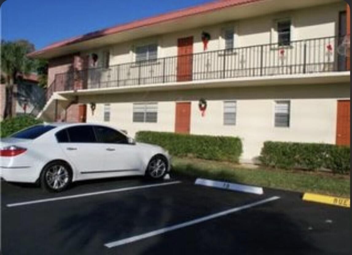Property Photo: 1965 SW Palm City Road 33G FL 34994