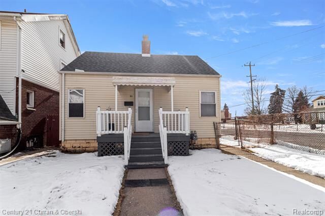 Property Photo:  53 W Charlotte Street  MI 48229 