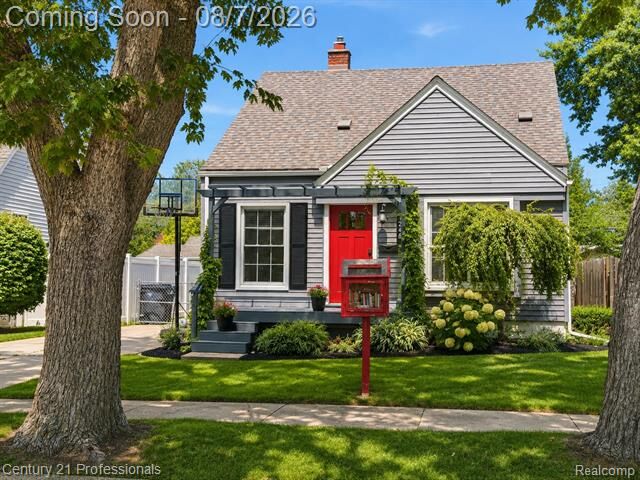 Property Photo: 1246 West Boulevard MI 48072