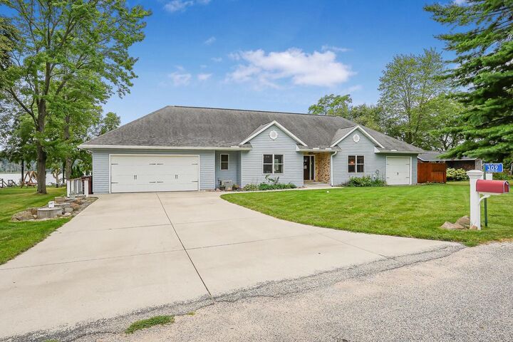 Property Photo:  309 Freedom Road  WI 53952 