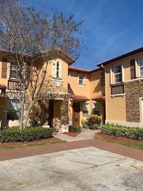 Property Photo:  3355 NE 13th Cir Dr 108-28  FL 33033 