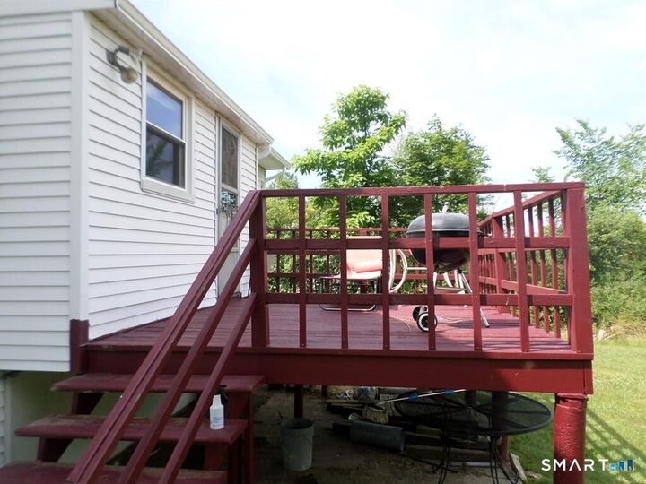 Property Photo: 7 Craigmore Road CT 06002