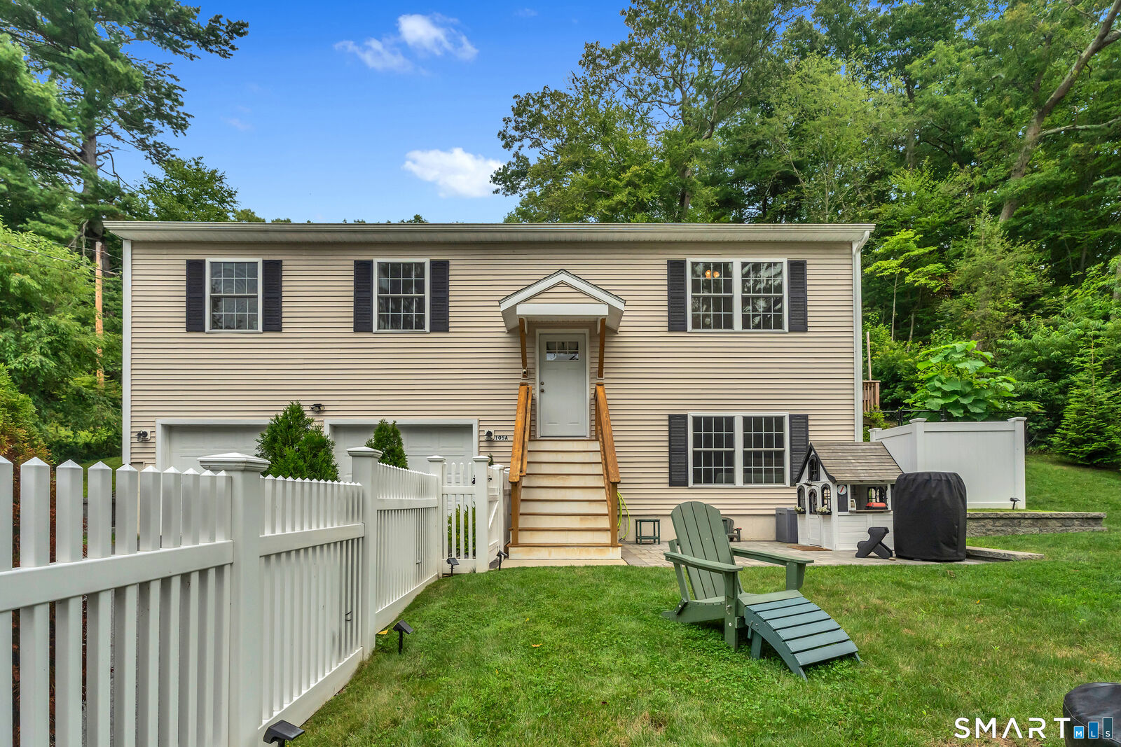 Property Photo:  105-A East Pattagansett Road  CT 06357 
