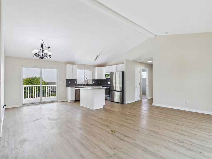 Property Photo: 8418 E Bull Pine Ln WA 99217