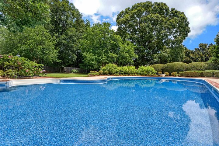 Property Photo: 143 W Woodglen Road SC 29301