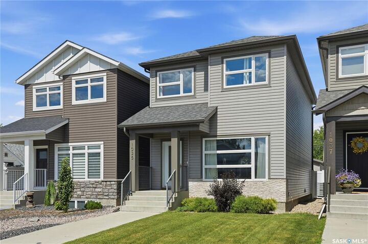 Photo de la propriété: 1035 3rd Street E SK S7H 1M8