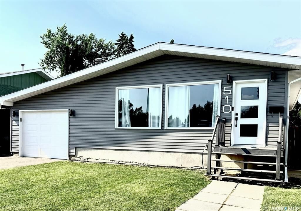 Property Photo: 510 Redberry Road SK S7K 4S3