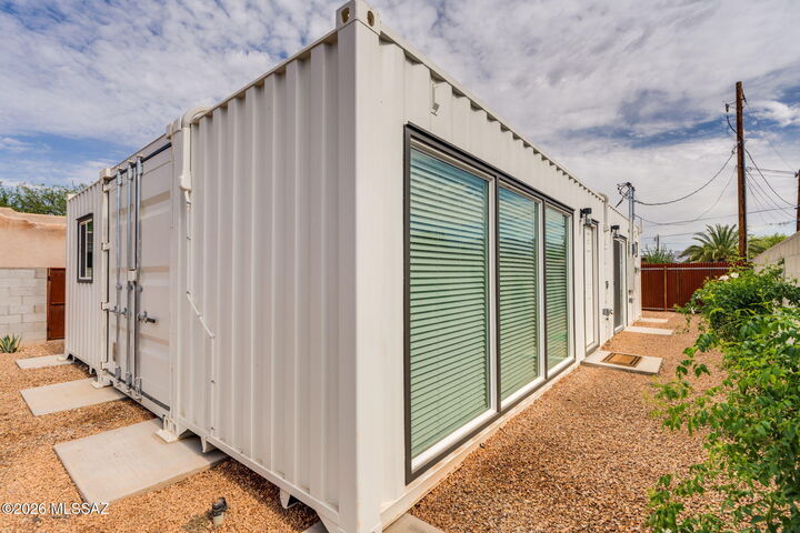 Property Photo:  2524 E Lester Street  AZ 85716 