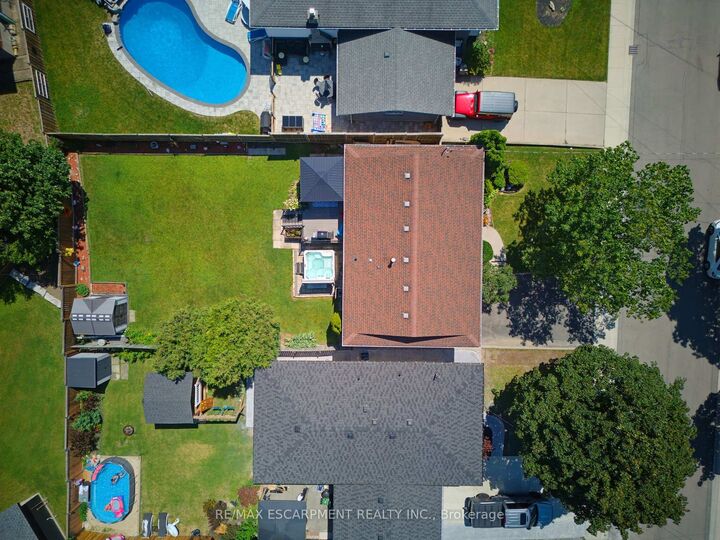 Photo de la propriété:  164 Hanover Place  ON L8K 5X6 