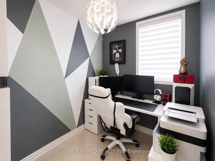 Property Photo: 362 Arthur Bonner Avenue ON L6B 1N2