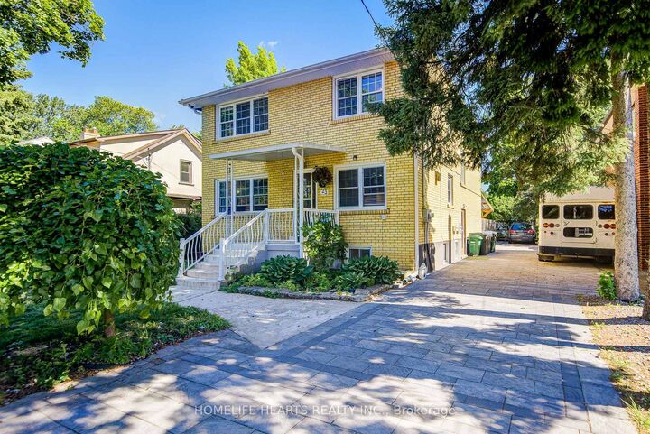Property Photo: 23 Broadview Avenue ON L5H 2S8