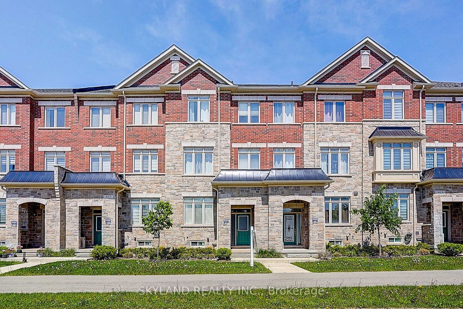 Photo de la propriété:  459 Dundas Street E  ON L6H 3P4 