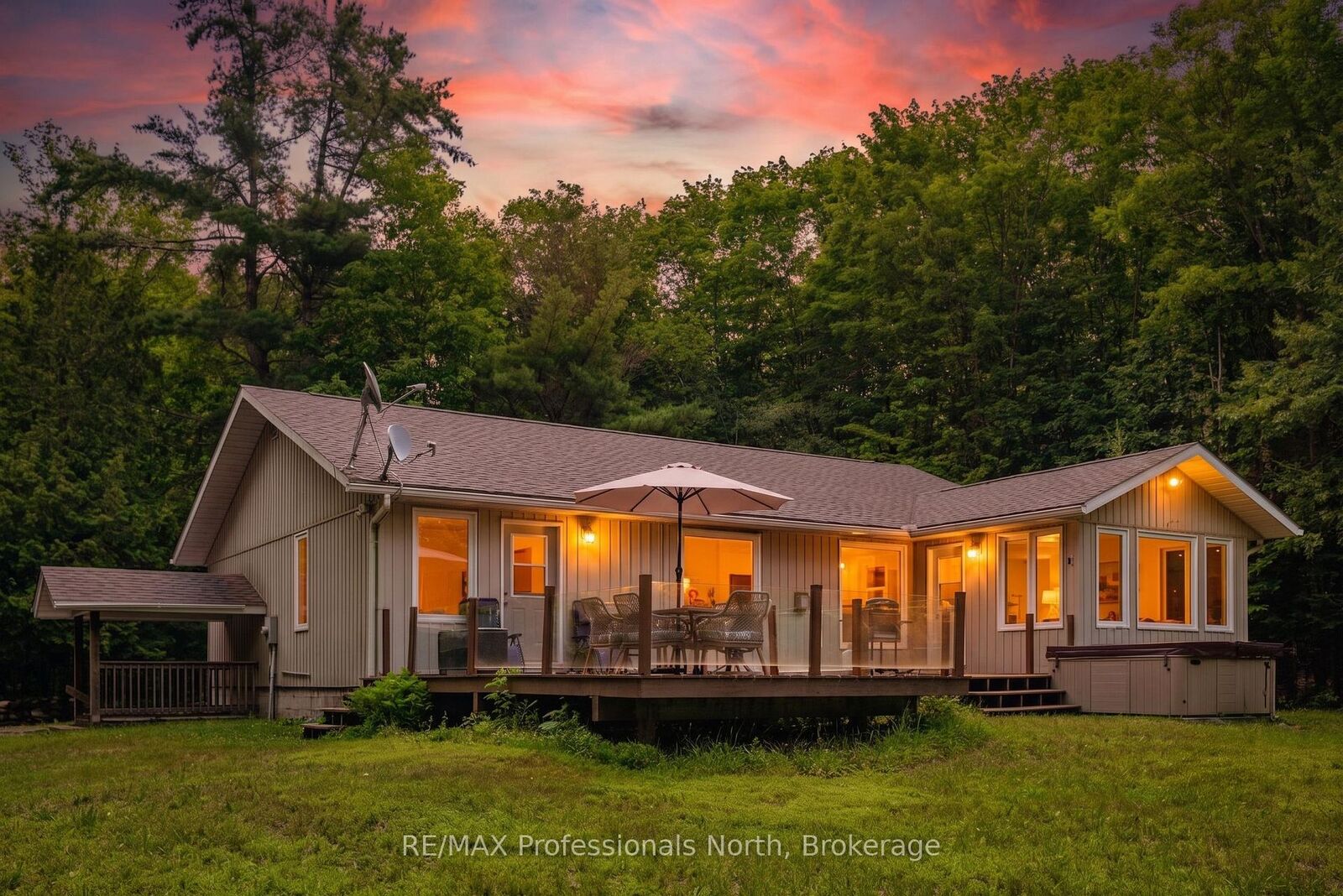 Property Photo:  1044 Elk Drive  ON K0M 1S0 