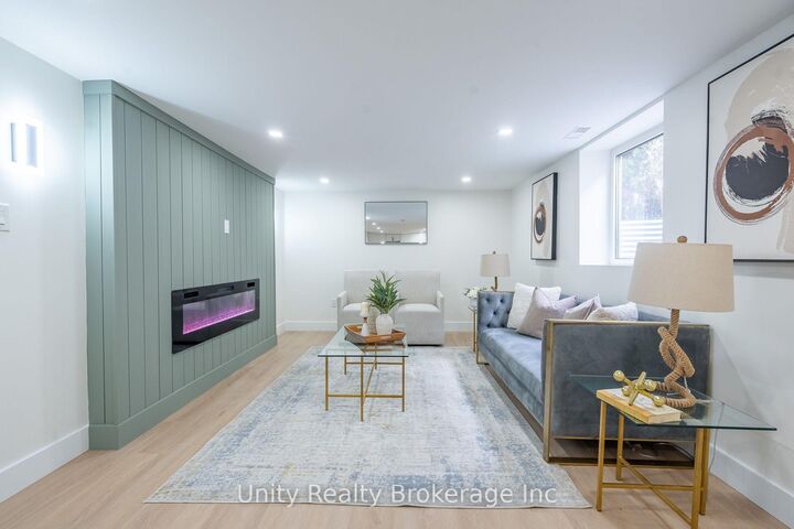 Property Photo: 23 Tyrone Drive ON L9C 2M6