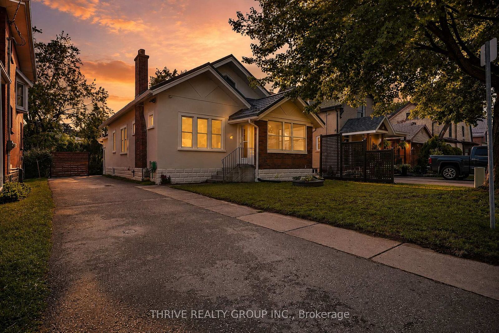 Property Photo: 523 Hale Street N ON N5W 1G9