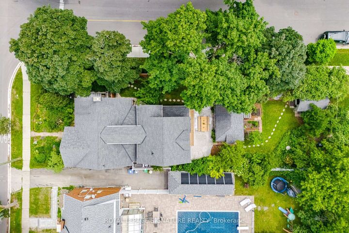 Property Photo: 83 Mill Street S ON L6Y 1S9