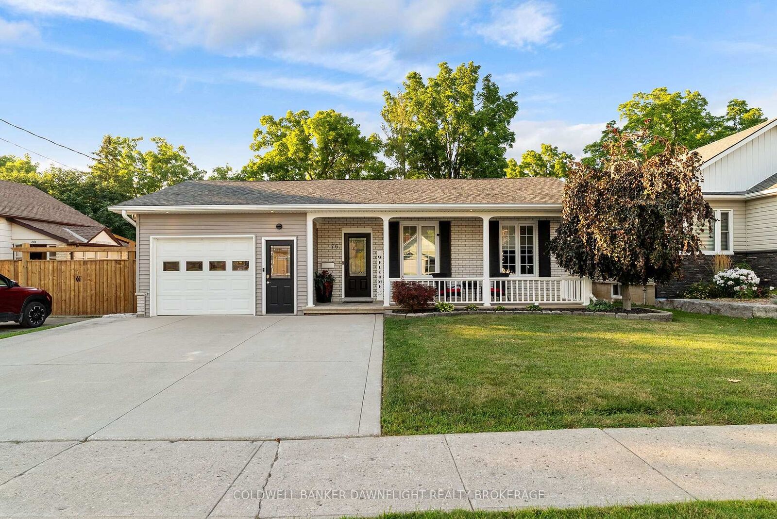 Property Photo: 76 Sanders Street W ON N0M 1S2