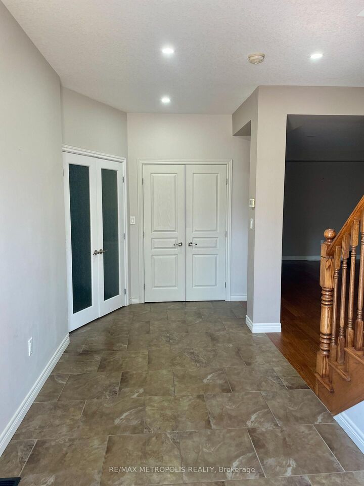 Property Photo: 2 Doon Creek Street ON N2P 2R3