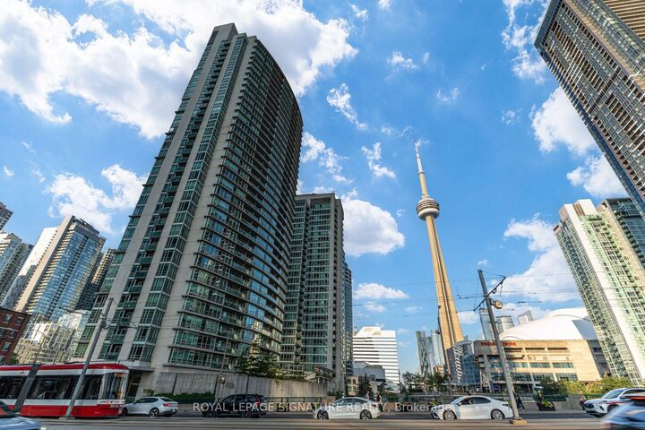 Property Photo: 397 Front Street W 3608 ON M5V 3S1
