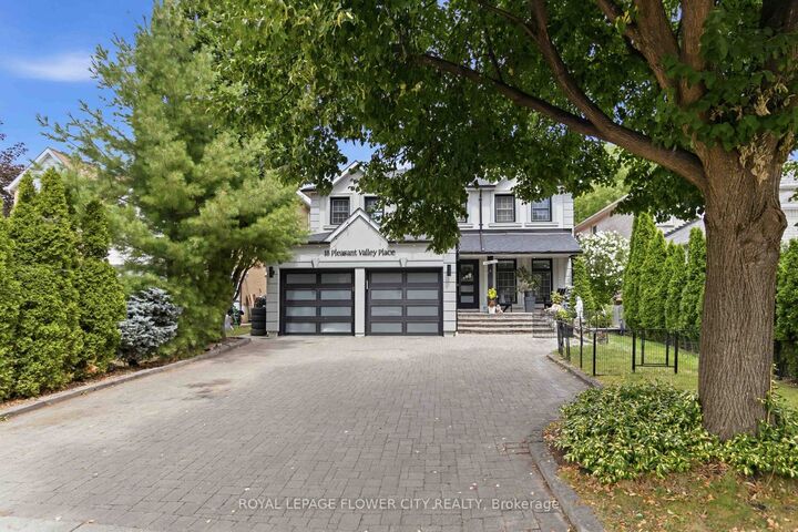18 Pleasant Valley Place — photo 1