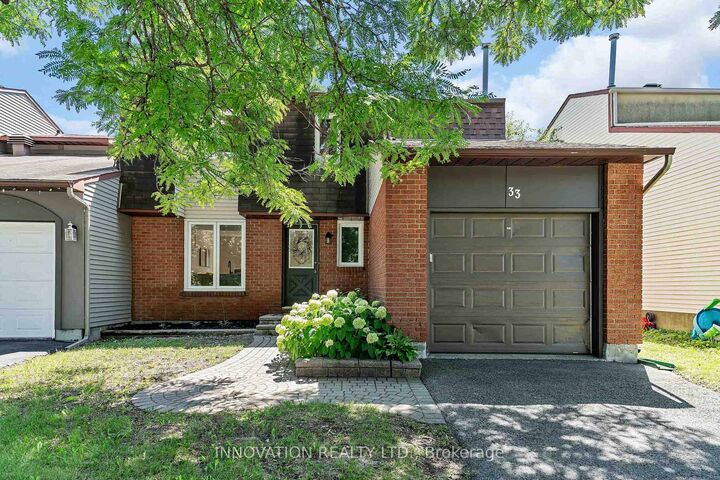33 Exeter Drive — photo 1