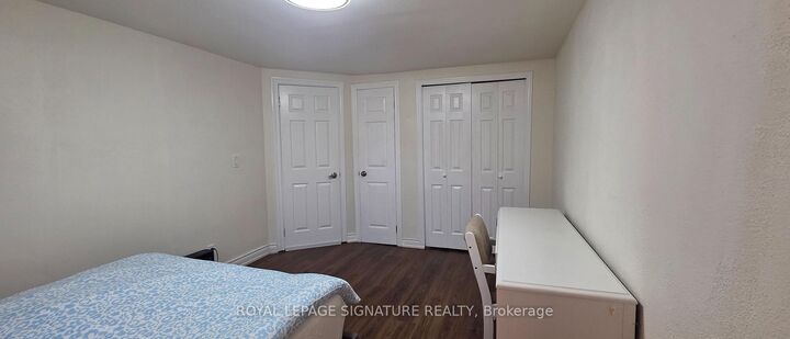 Property Photo:  3692 Ellengale Drive Basement 2  ON L5C 1Z7 