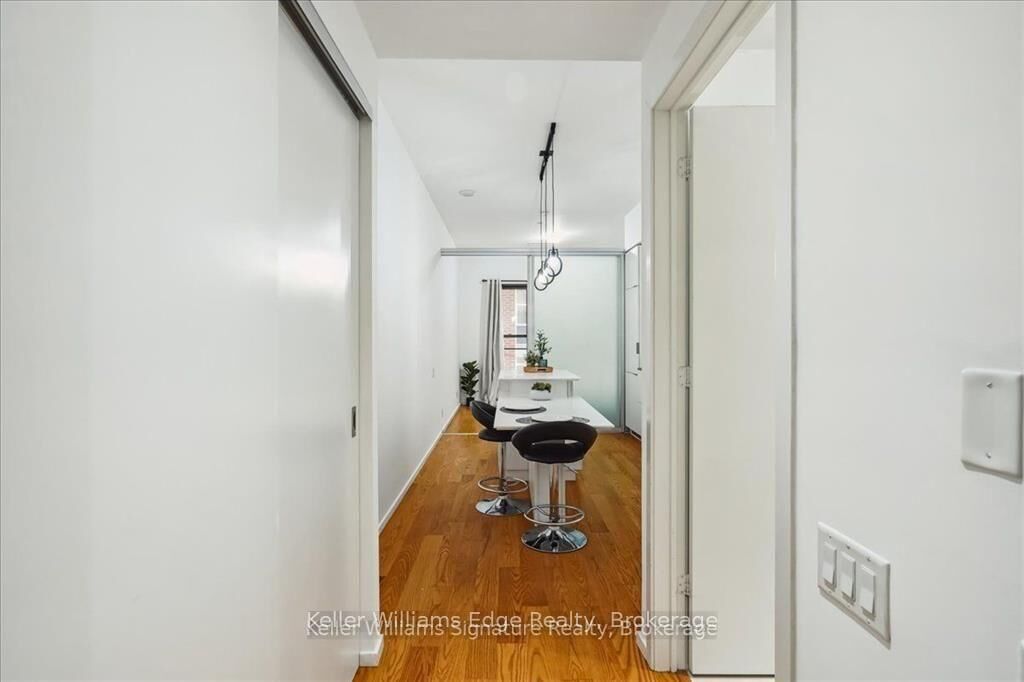 Property Photo: 5 St Joseph Street 212 ON M4Y 0B6