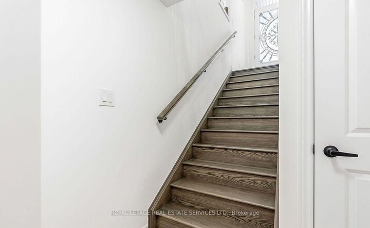 Property Photo: 488 Parent Place Lower ON L9E 1L4