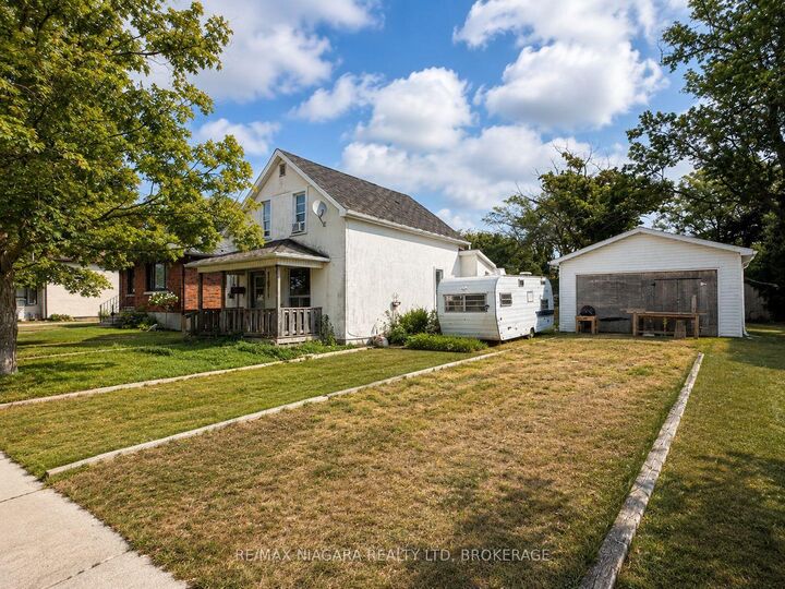 Property Photo: 151 Humboldt Parkway ON L3K 2H3