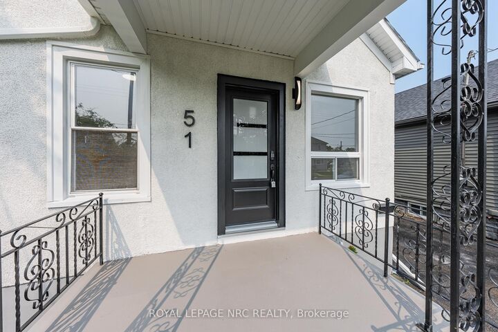 51 Queen Street S — photo 1