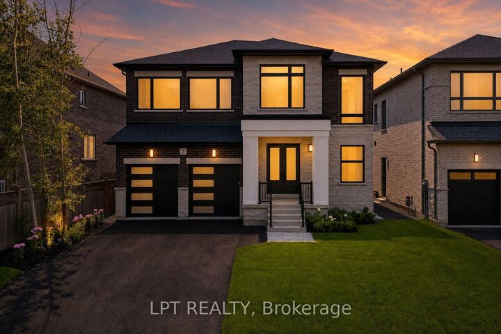 7 Richmond Park Drive — photo 1