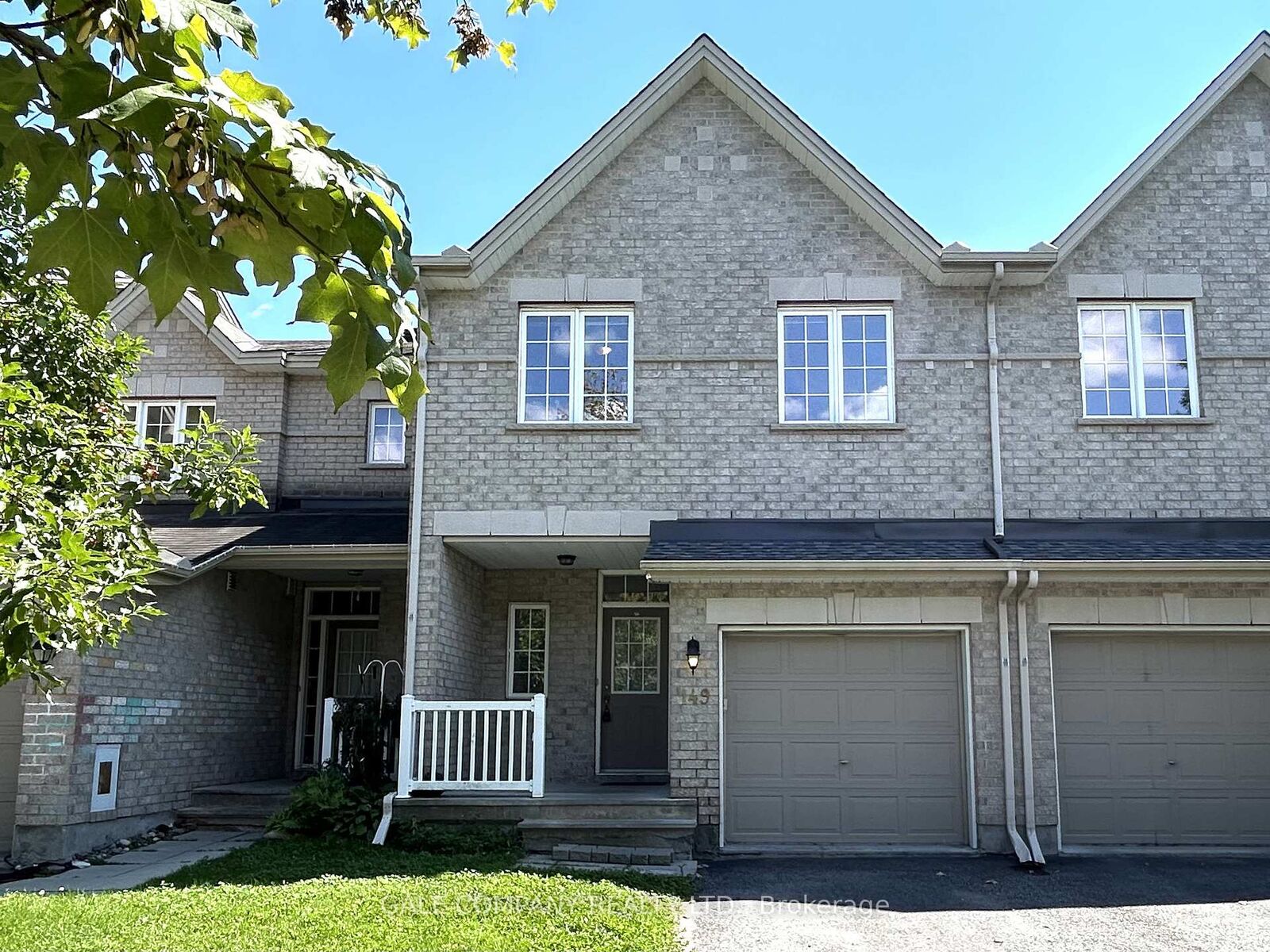 Property Photo:  149 Tandalee Crescent S  ON K2M 0A2 