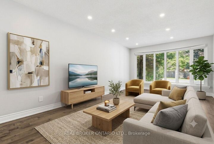 Photo de la propriété:  2535 Padstow Crescent  ON L5J 2G2 