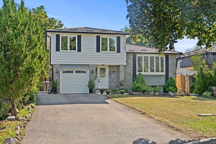 Property Photo: 27 Jefferson Road ON L6S 2G6
