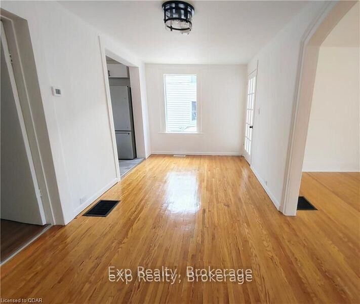 Property Photo: 33 Murney Street ON K8P 3N5
