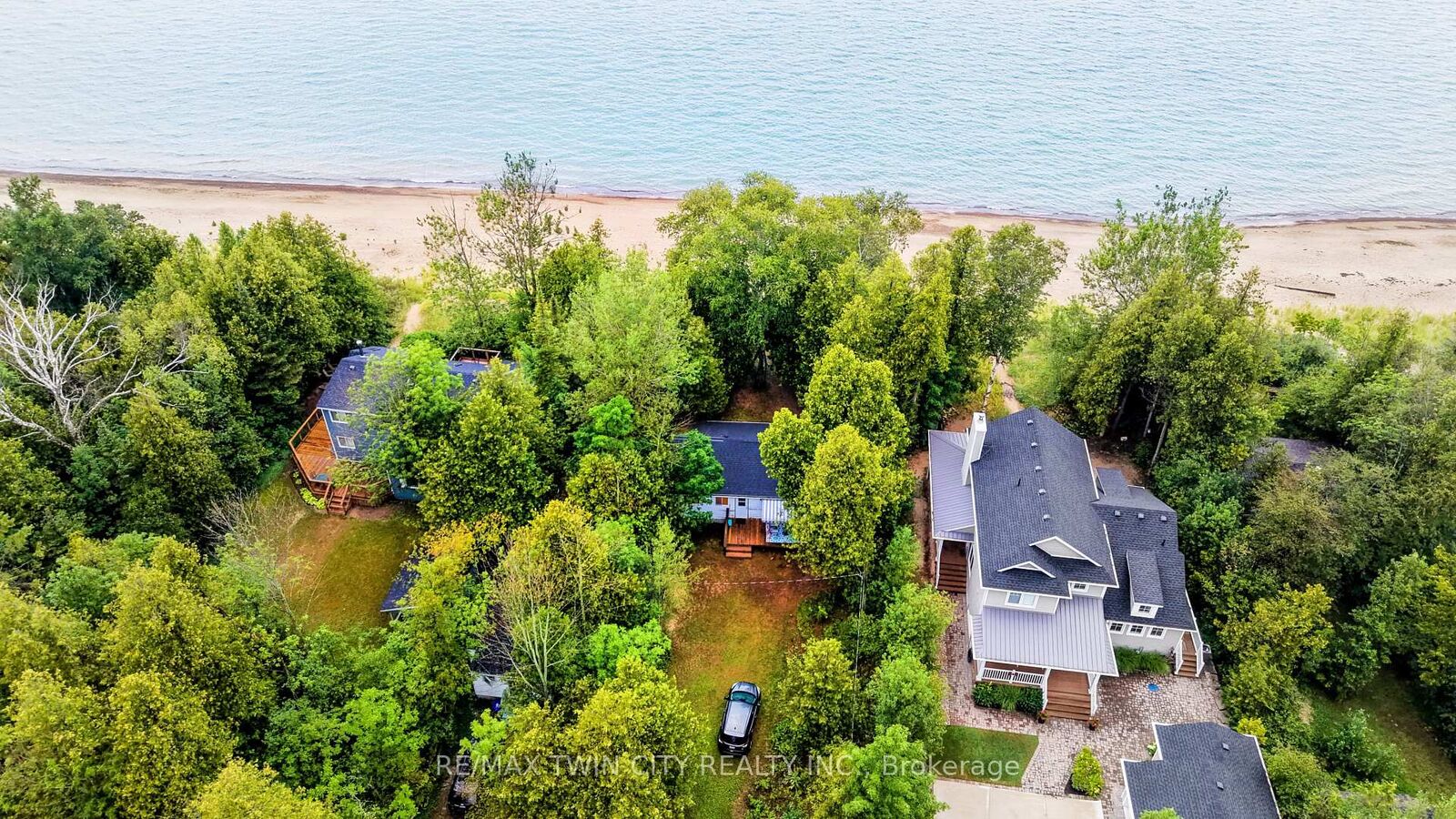Property Photo:  757 Victoria Road  ON N0G 2R0 