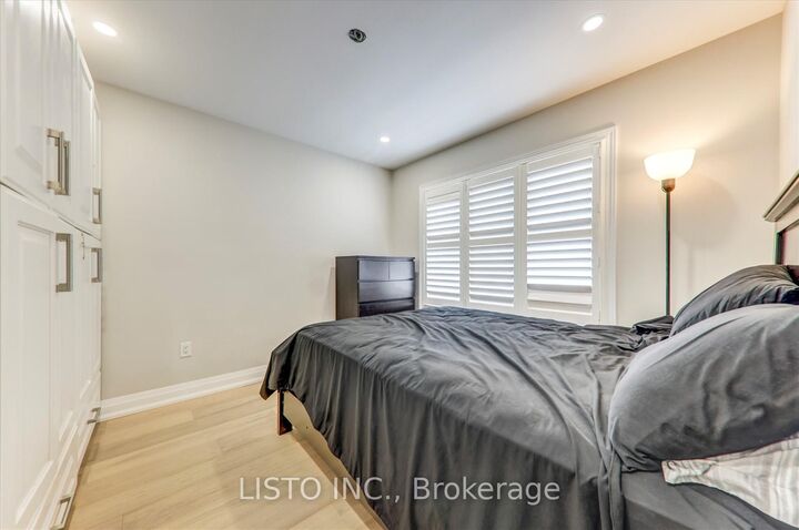 Property Photo: 65 Warbler Circle ON M1X 1V5