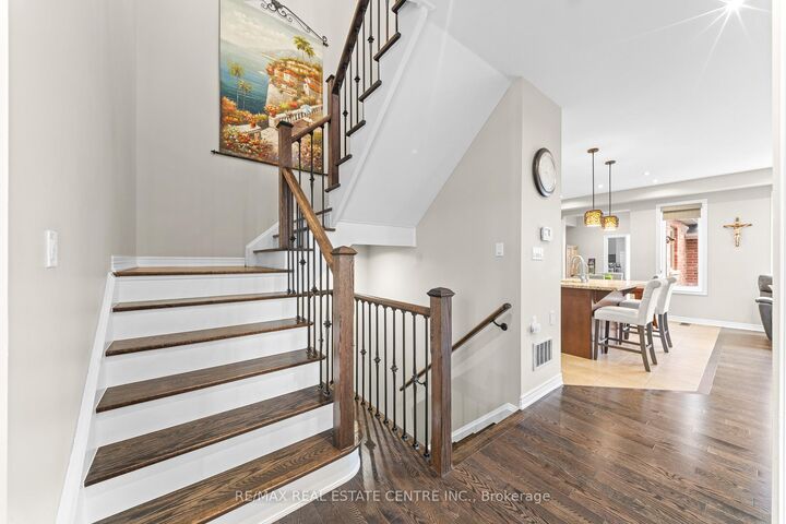 Property Photo: 244 Moody Drive ON L4H 3Z6