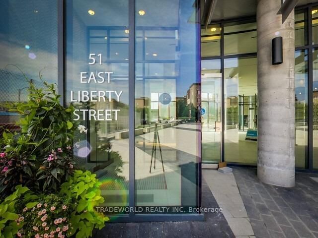 Property Photo:  51 East Liberty Street 406  ON M6K 3P8 
