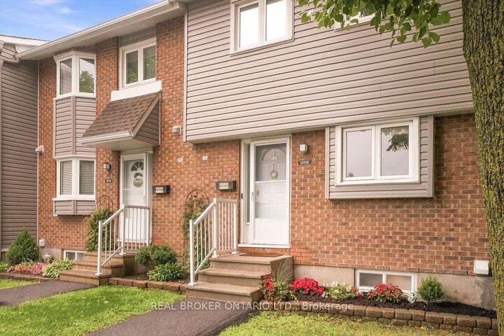 Property Photo: 1699E Lamoureux Drive ON K1E 2N3