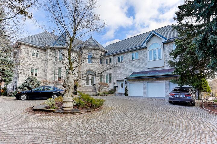 Property Photo: 206 Arnold Avenue ON L4J 1B9
