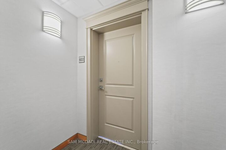 Property Photo: 2490 Old Bronte Road 622 ON L6M 0Y5