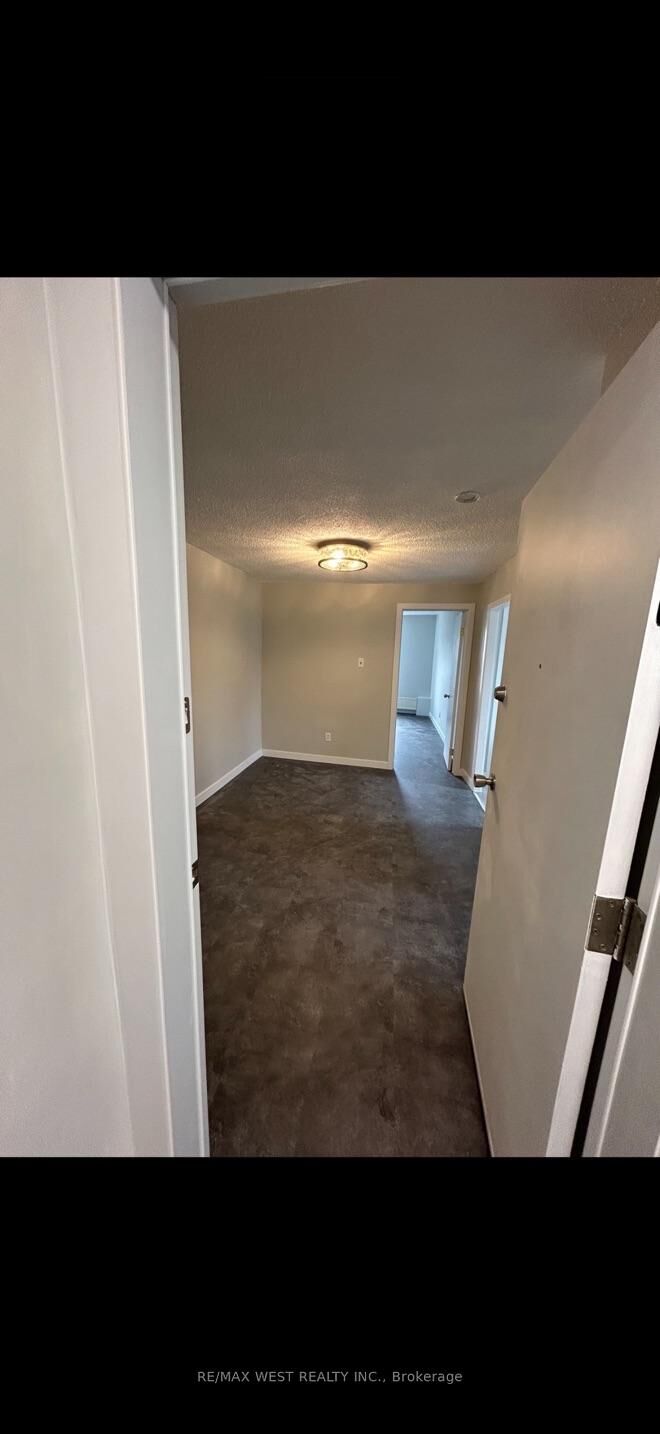 Property Photo: 88 Uxbridge Avenue A ON M6N 2Y2