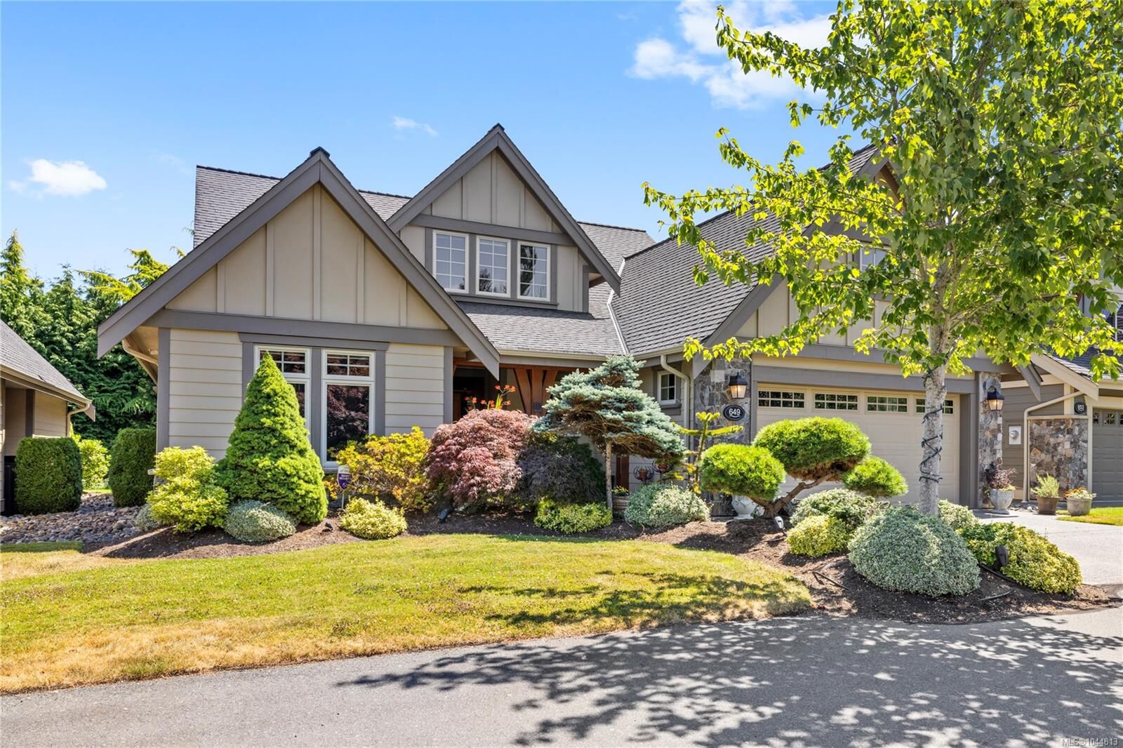 Property Photo: 649 Eaglewood Crt BC V9K 0A3