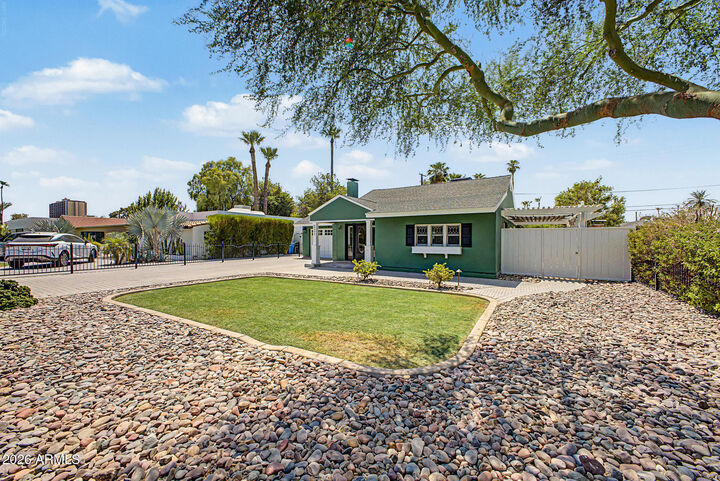Property Photo:  521 W Mariposa Street Main  AZ 85013 