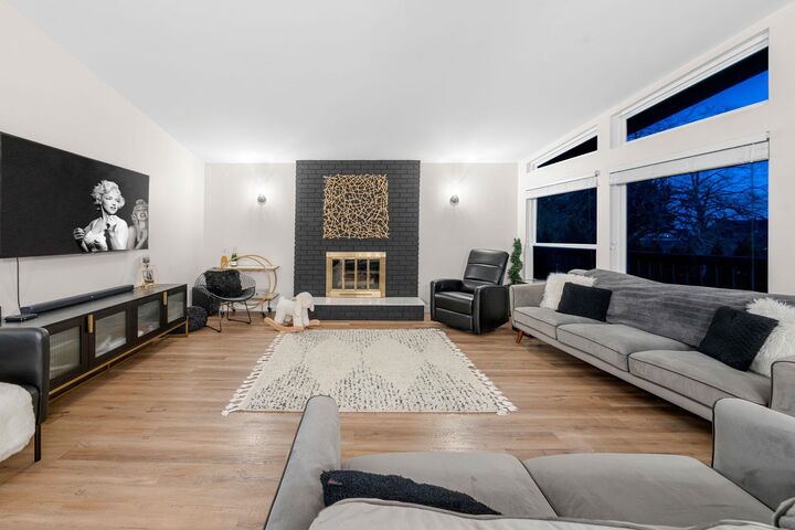 Property Photo: 2131 Fraserview Drive BC V5P 2N2