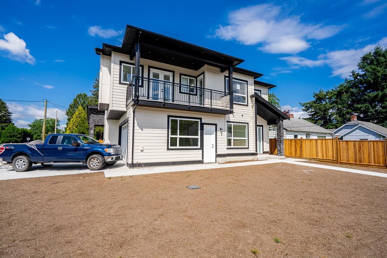 Property Photo:  45945 Lewis Avenue Upper B  BC V2P 3C3 