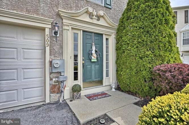 Property Photo:  509 Fox Trl Trail  PA 19365 